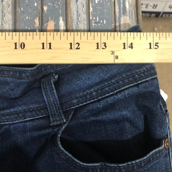 Genviet Women's 2 Button Dark Wash Mid Rise Blue Jeans Size 30 - Picture 7 of 9